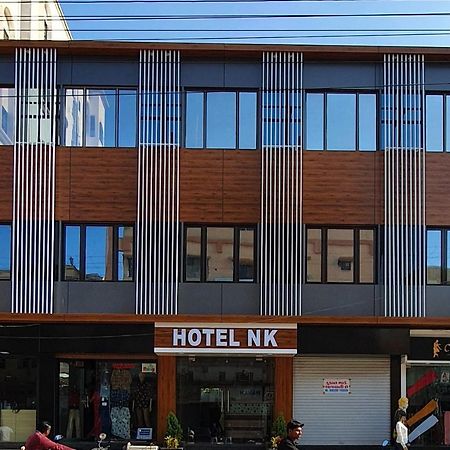 Hotel N K Будж Екстериор снимка